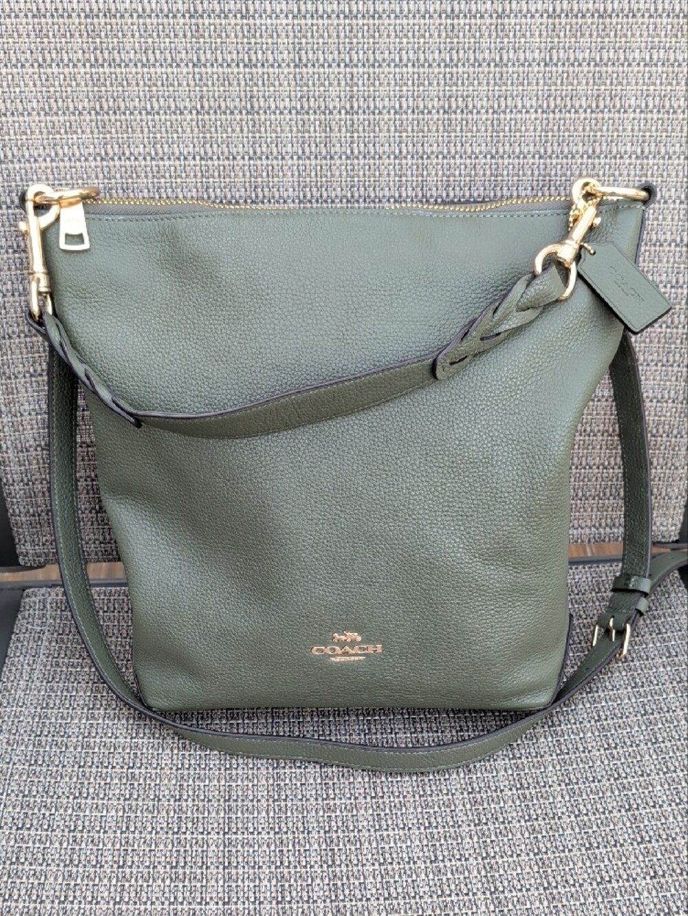 Coach Abbey (F31507) Pebbled Leather Shoulder/Crossbody EUC